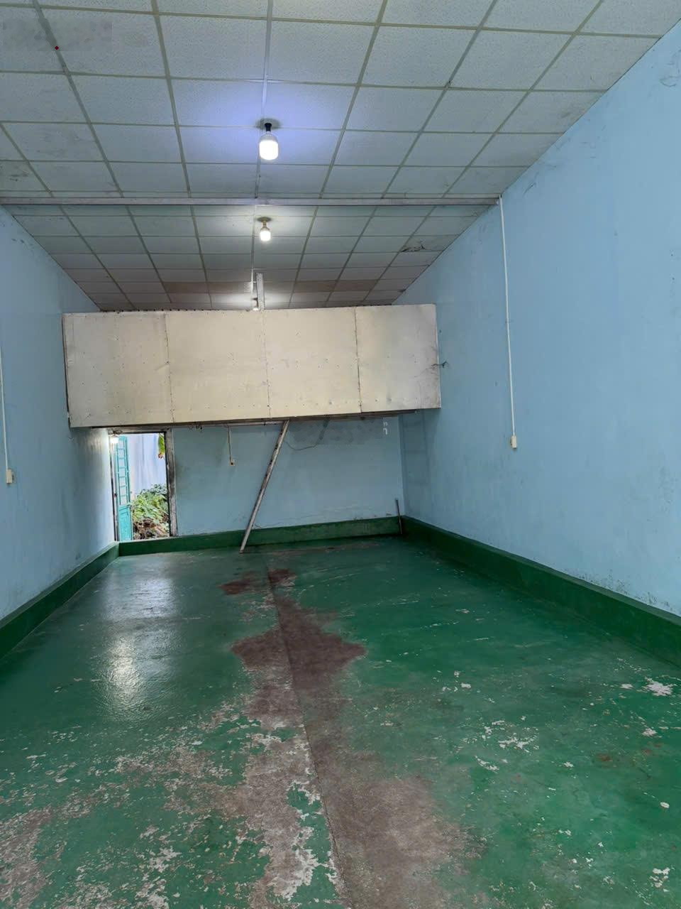 Cho thuê nhà KDC Cotec Phú Xuân, dt 85m2 1 trệt, 1 gác, 1 WC giá 7 triệu/tháng.LH 0902714318