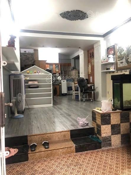 7,5 tỷ nhà Ba Đình 4x12 (nở hậu 8m) trệt lửng 2 lầu đúc BTCT 5PN SHR hoàn công đủ