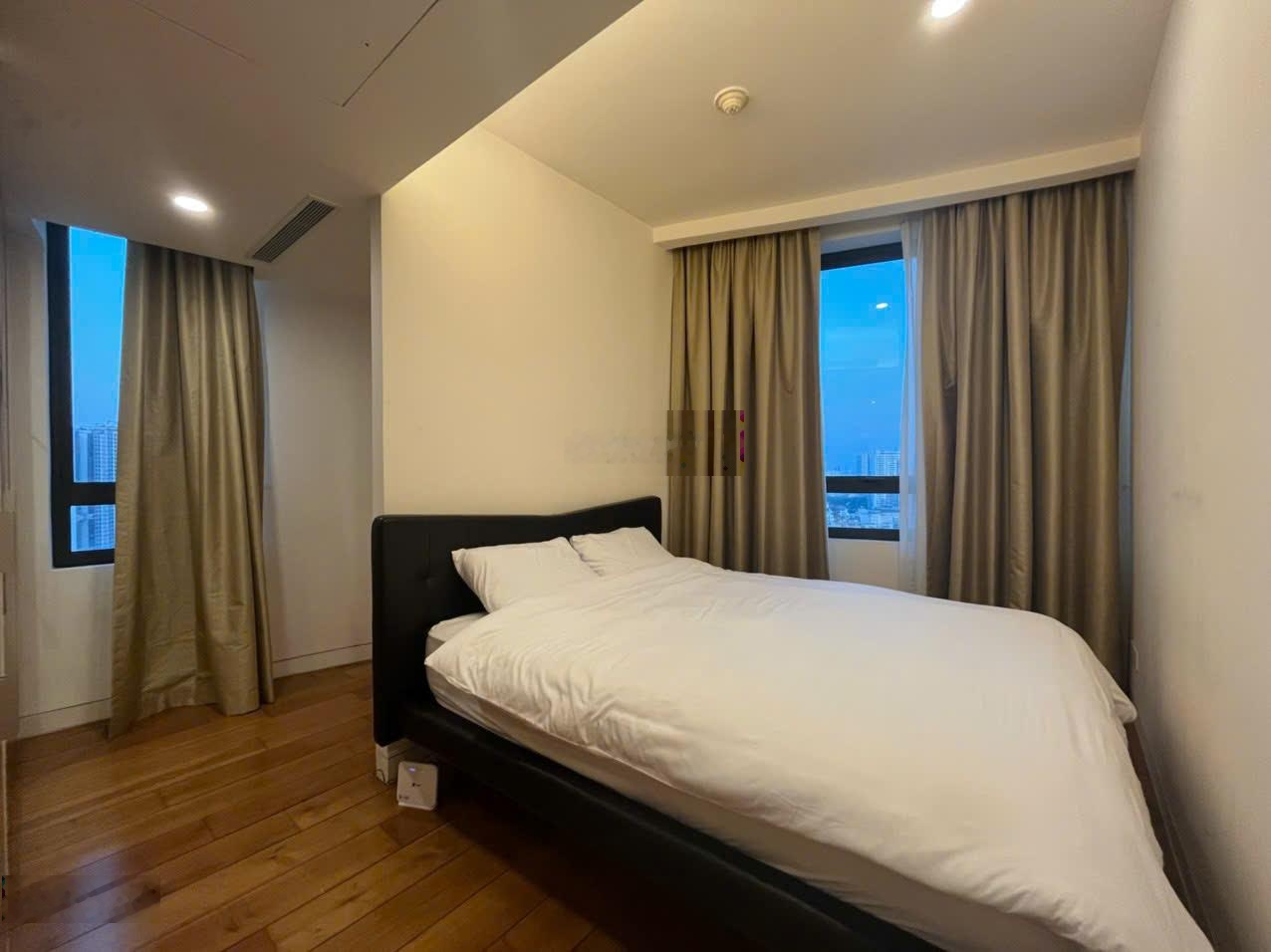 Cho thuê căn hộ 3pn, nội thất hiện đại, thoáng đẹp tại Indochina Plaza Xuân Thủy 0904481319