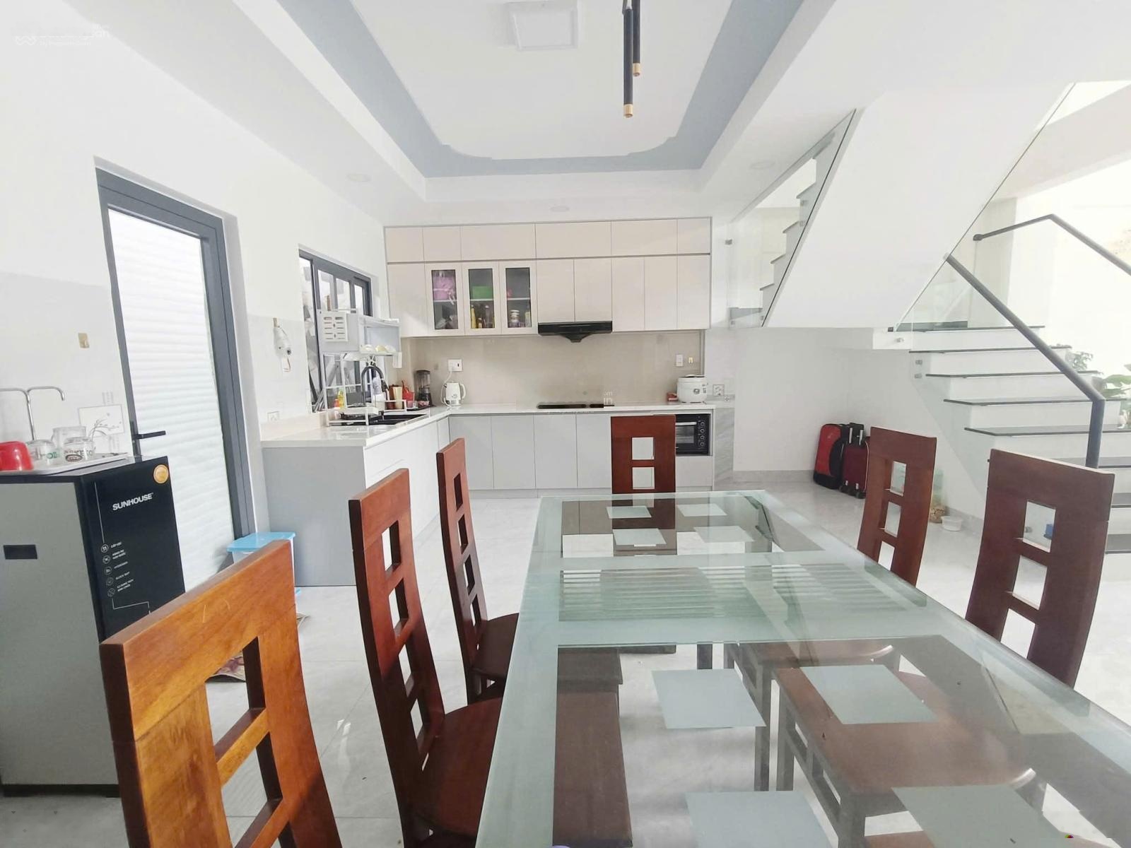 Bán nhà mặt phố 105m2, 5 tỷ, KDC Tân Đô, Tỉnh Lộ 10, Đức Hoà Hạ, Long An