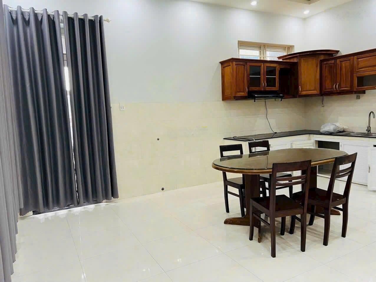 Cho thuê nhà sau uỷ ban phường chánh nghĩa thủ dầu một bình dương