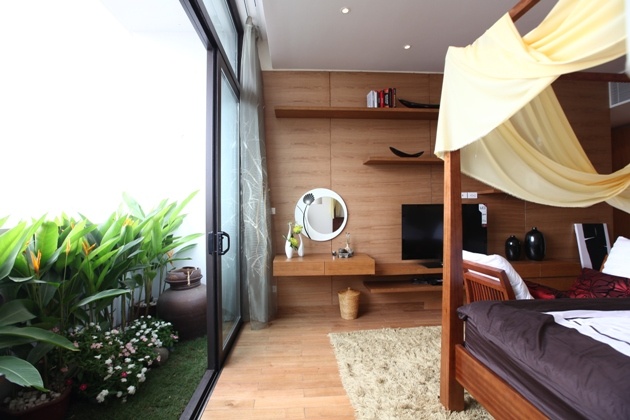 Bán căn hộ chung cư Dolphin Plaza, giá 12.x tỉ 166m2, 3PN, 2WC nội thất đầy đủ có sổ đỏ,tầng trung