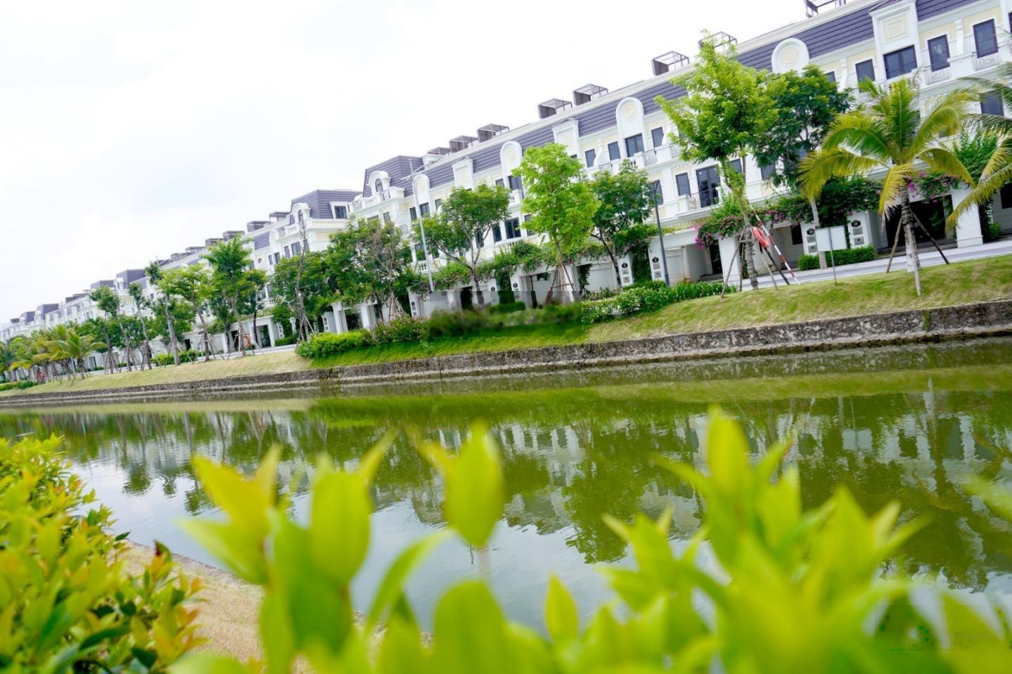 Bán 2 lô liền kề 80m2-90m2 loại 2 mặt tiền vip nhất dự án, vừa ở vừa kinh doanh