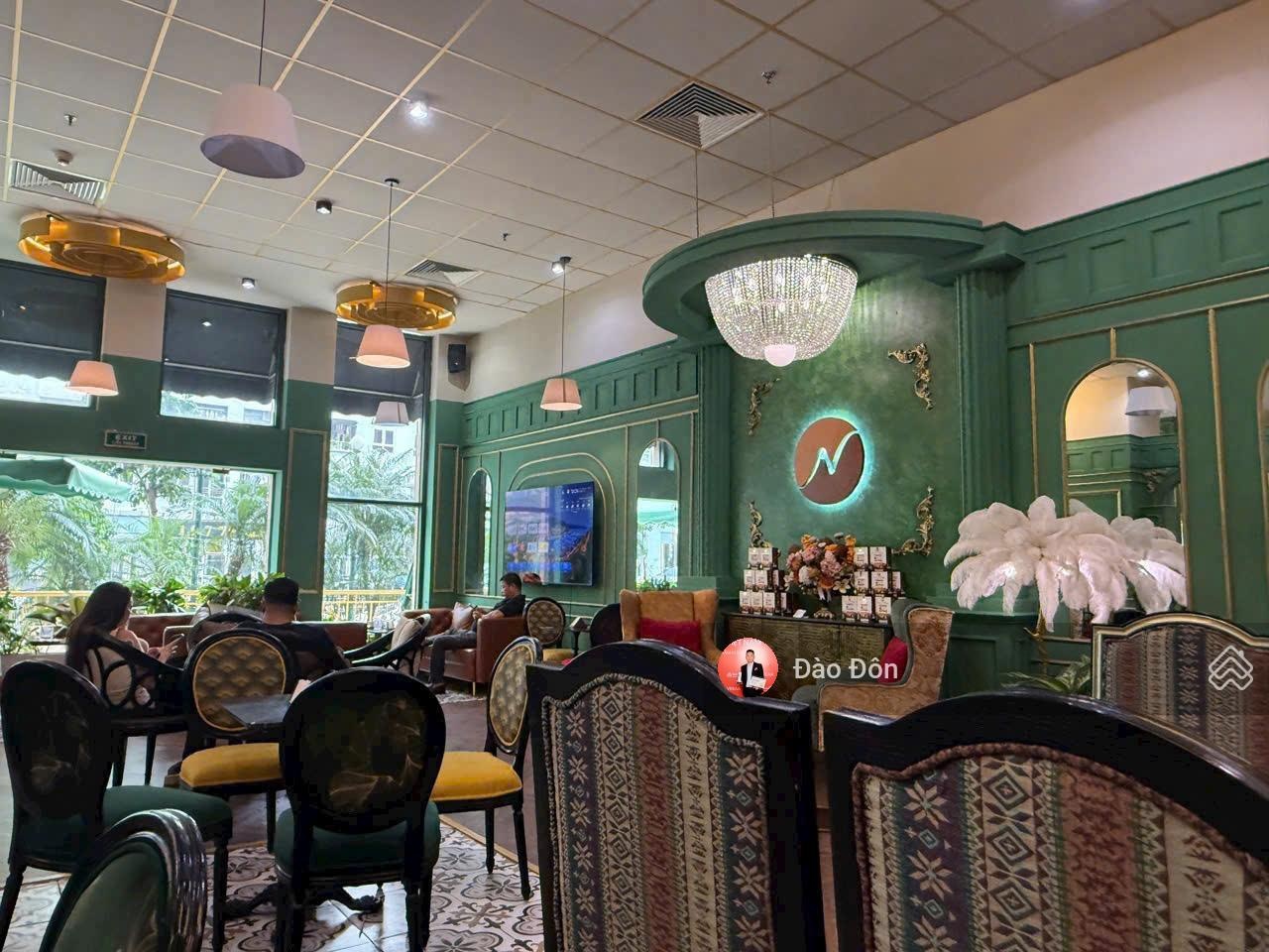 Cho thuê nhà mặt phố Trần Vỹ- Cầu Giấy, DT: T1-2:60m, T3-8: 80m, MT: 6m,Giá thuê 110triệu/ tháng