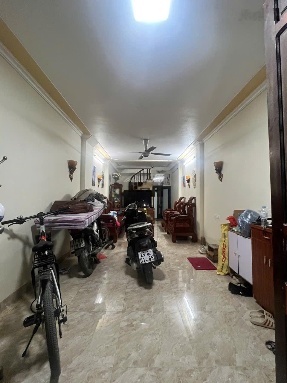 Nhà dân xây vân canh, 4 tầng sát kđt vân canh, 10m ra ô tô tránh nhỉnh 6 tỷ