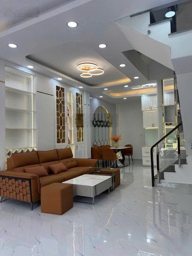 Nhà mới - 4 tầng - sổ hồng riêng - đường huỳnh thị đồng - thị trấn nhà bè - tphcm