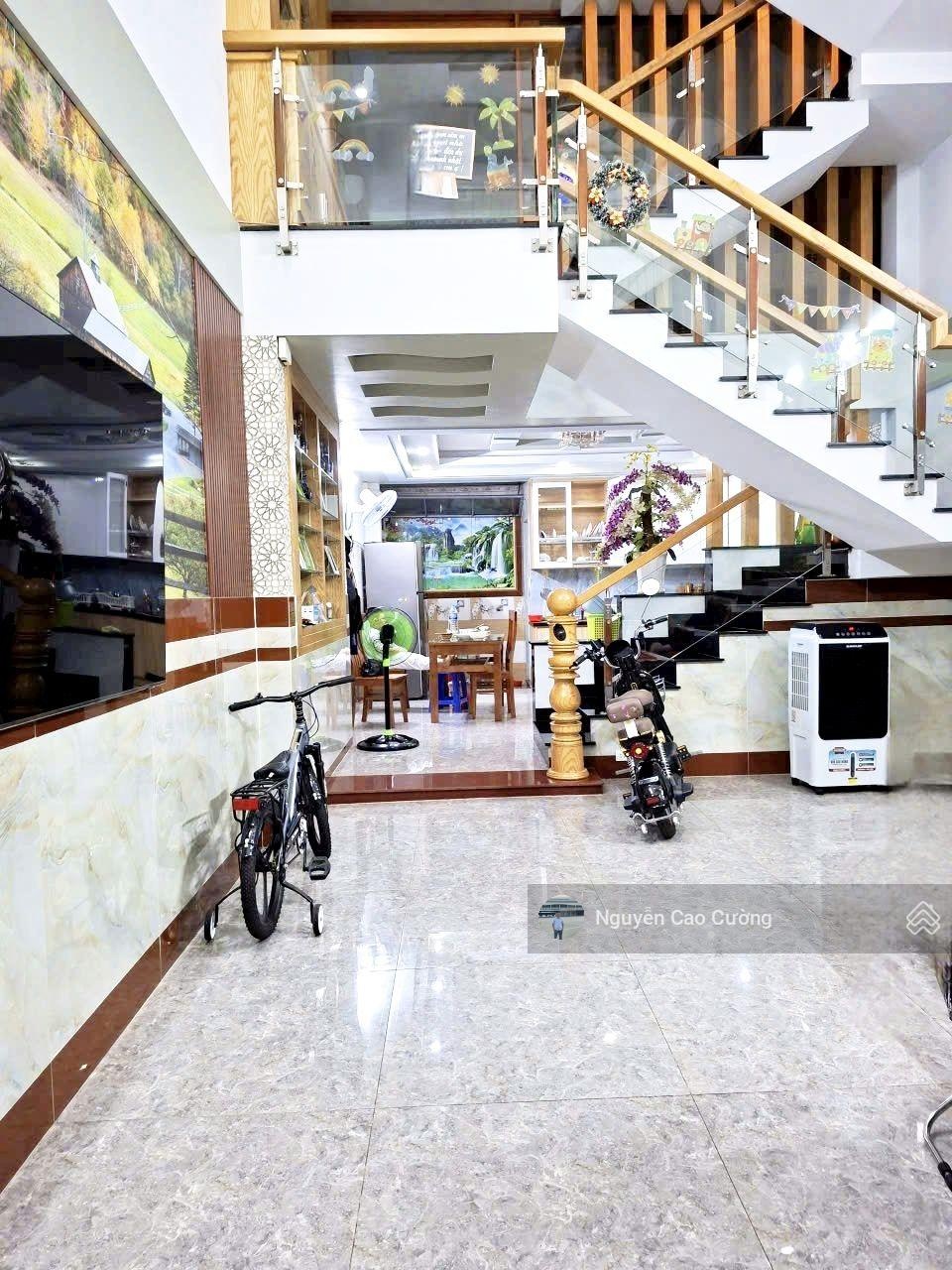 Nhà phố 4.8x13m 1lững 3 lầu đường 8m khu đồng bộ Trần Thị Hè, Hiệp thành Q12