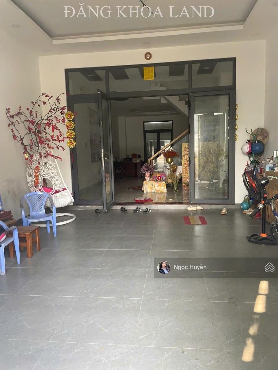 Nhà 4 tầng mặt tiền ĐS -khu Êm Đêm đẹp nhất LX - ngang 5m - 5PN -đường nhựa 10m