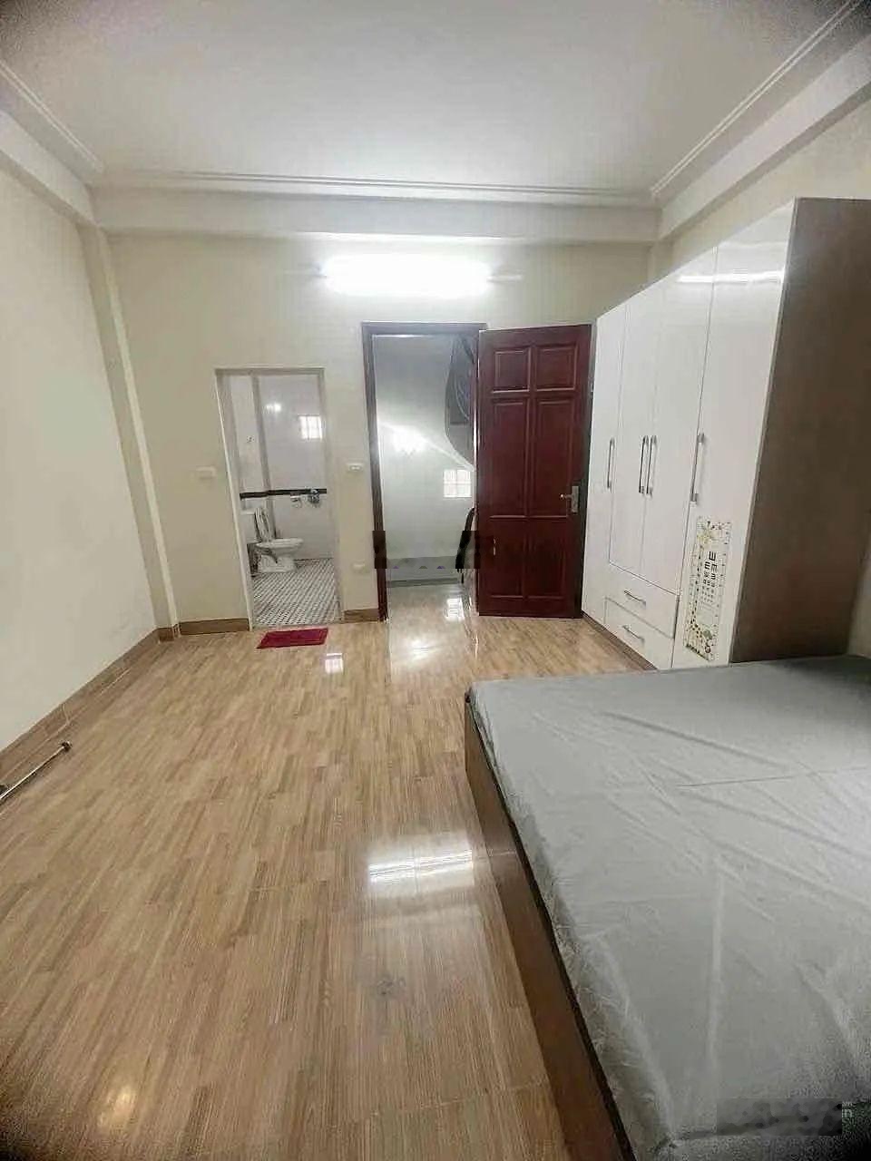 Bán nhà trung tâm KDT Văn Quán - Nguyễn Khuyến 7,3 tỷ-5T full nội thất -gần đường Trần Phú, Hà Đông