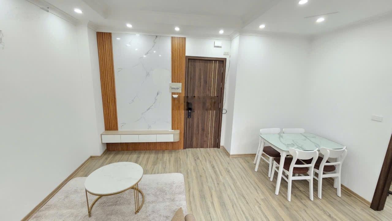 Bán căn 2PN2VS Toà B11D diện tích 65,2m2 full nội thất đồ mới giá nhỉnh 6 tỷ.