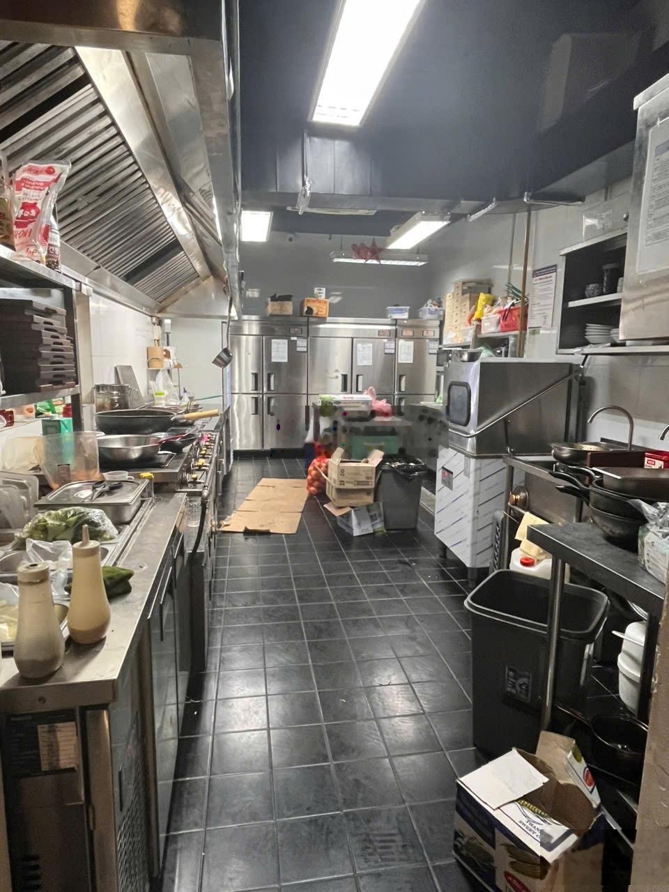 Cho thuê mặt bằng kinh doanh phố Tô Hiệu lớn - Mặt tiền 6m, DT 120m2, thông sàn, KD mọi mô hình