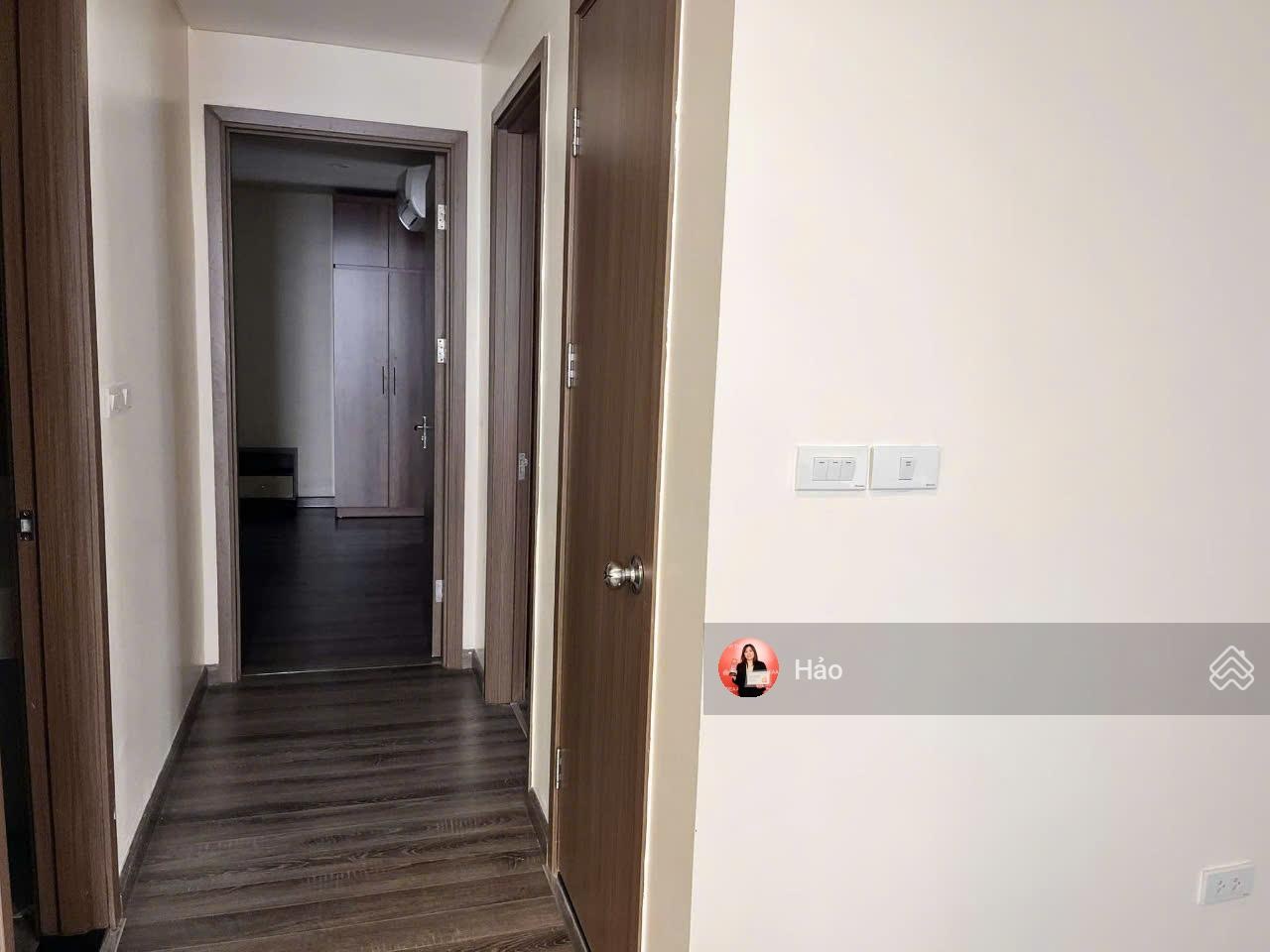 Cho thuê căn hộ Hong Kong Tower Đê La Thành, DT 108m2, 3PN, 2VS. Full đồ. Giá 25tr/tháng Tháp A