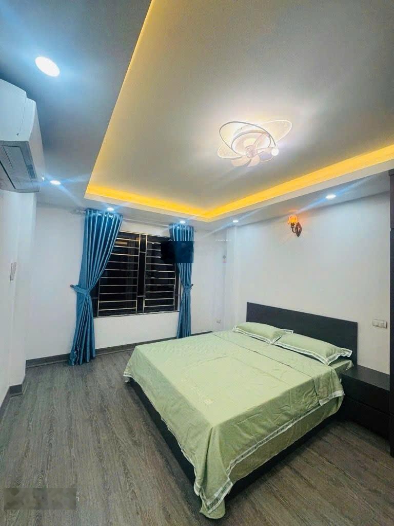 Bán nhà thổ cư Định Công 37m² 5 tầng, nhà mới đẹp, ngõ thẳng 30m ra ô tô tránh