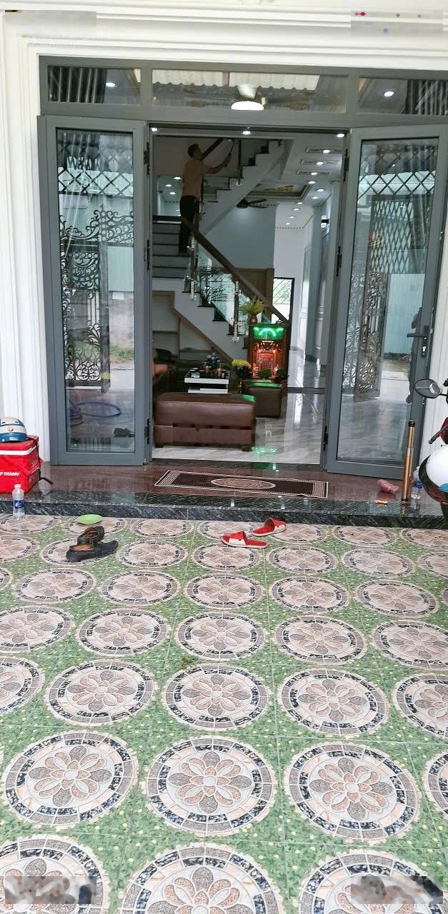 Căn nhà trong KDC Thuận Giao 150m2 đã có sổ hồng riêng gần trường mầm non Thanh Nhã