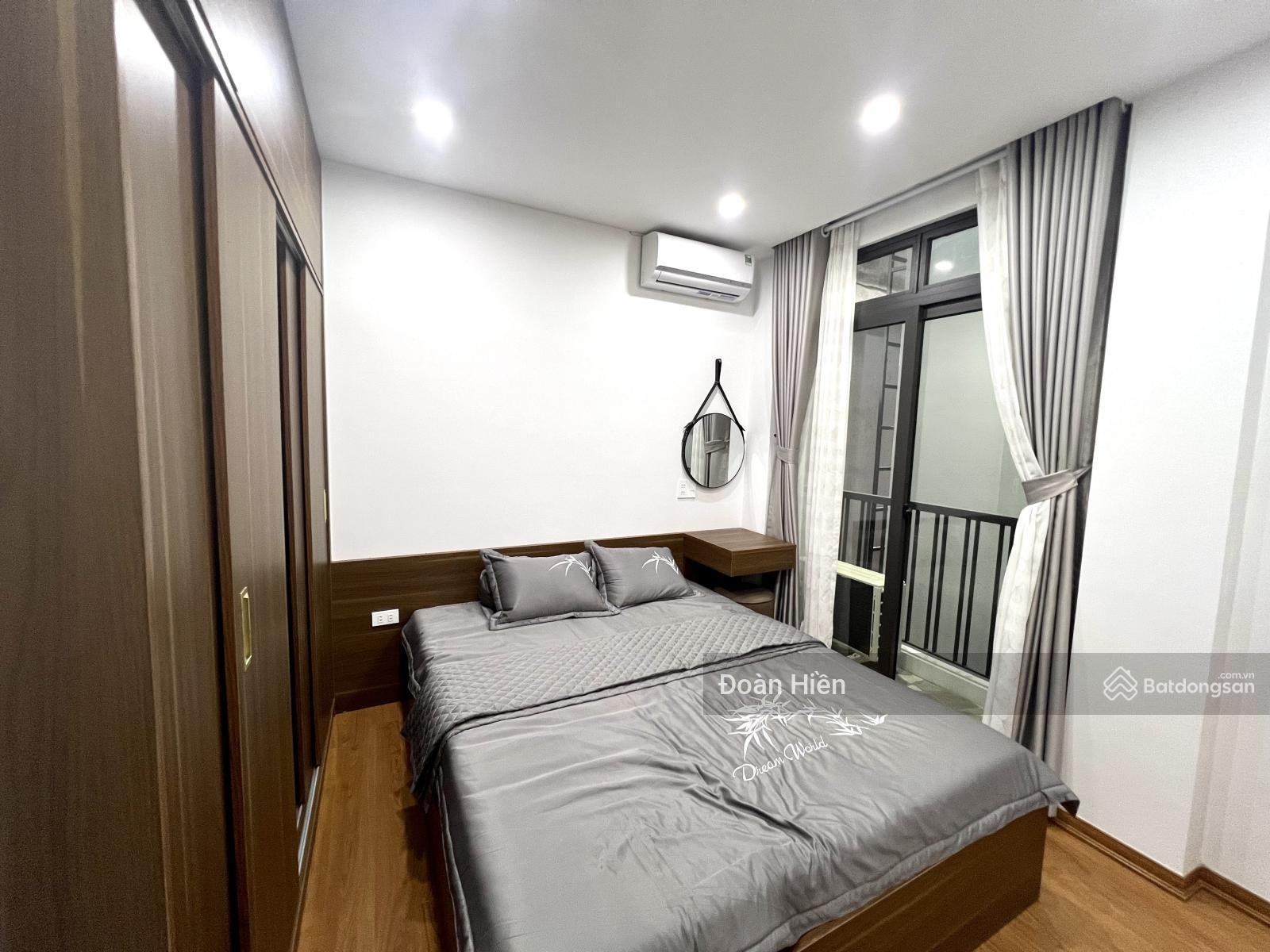 Nhà xịn nhất P. Giảng Võ, 6 tầng thang máy, SH quay đầu, ngõ thông gần nhà đài VTV, về ở ngay 32m2