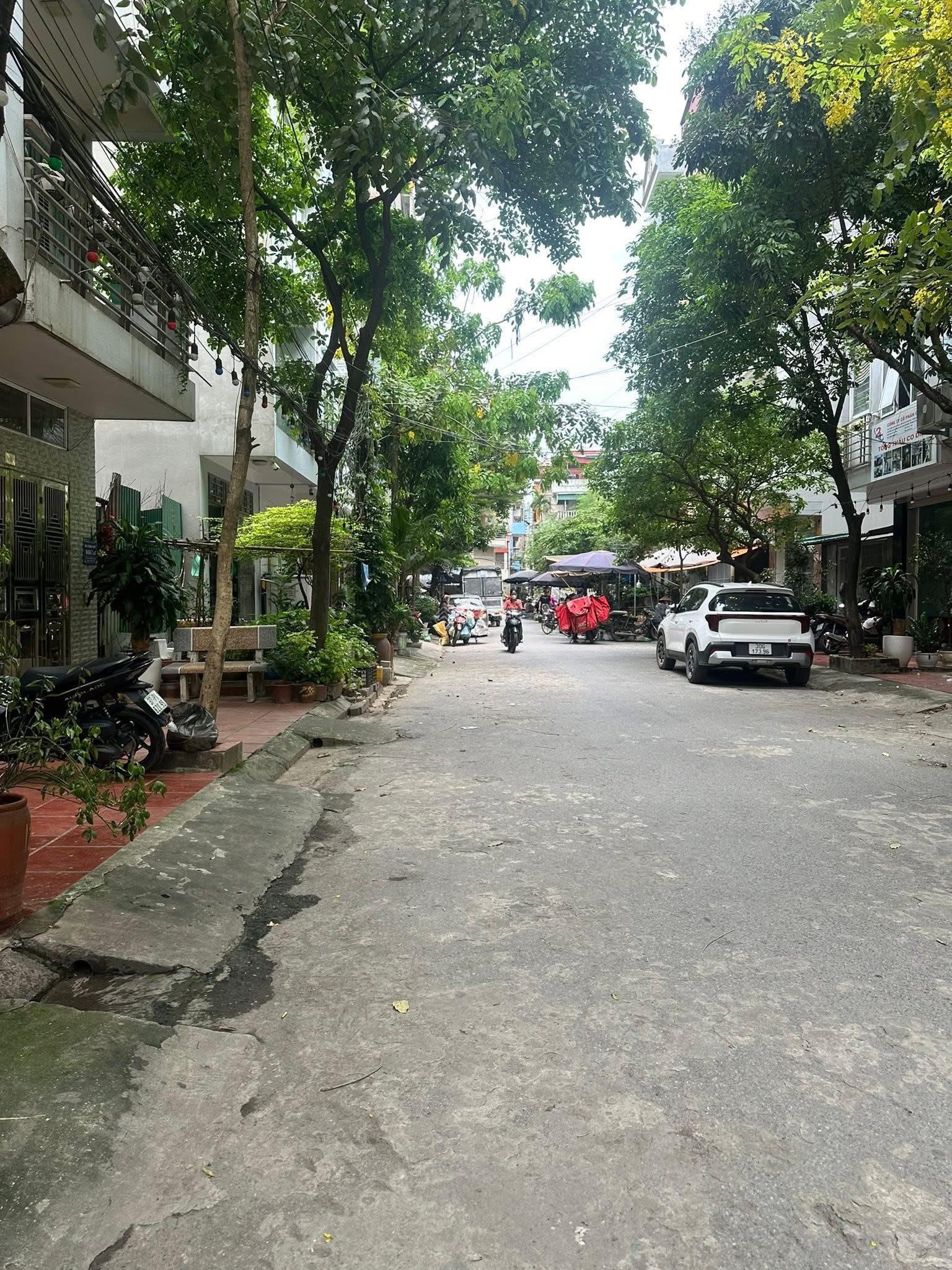 Bán liền kề Ngô Thì Nhậm 50m 5 tầng, phân lô, vỉa hè 2 bên, ô tô, kinh doanh, thang máy giá 19.2 tỷ