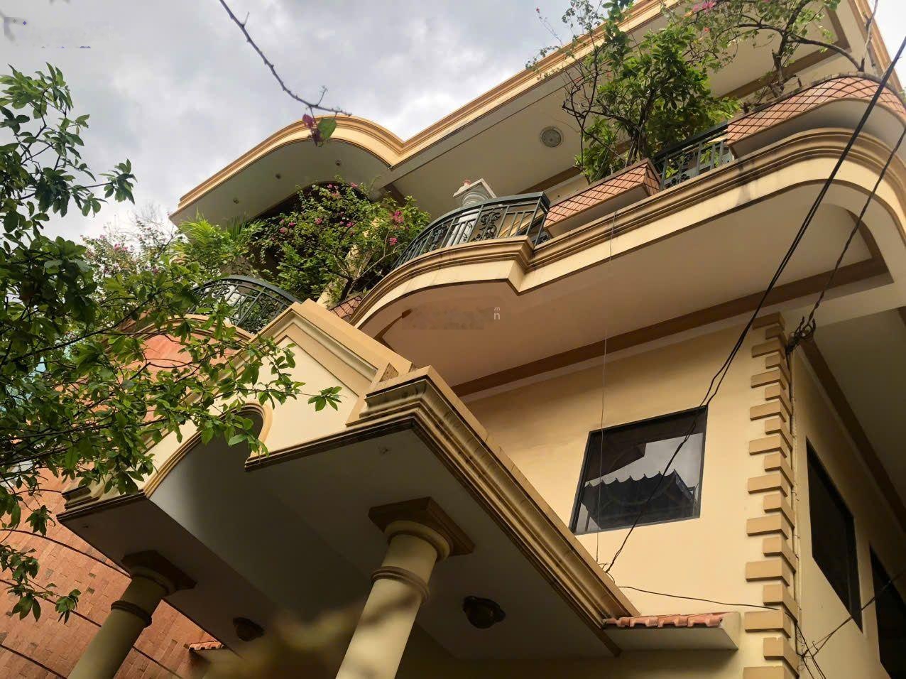 Bán gấp trong tháng - Bán nhà Phan Xích Long 207m² 3 tầng - 37.6 tỷ