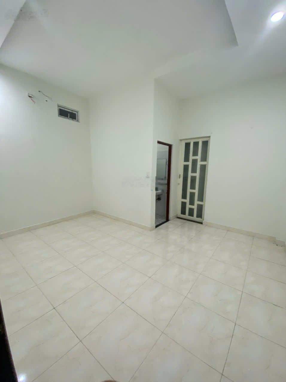 Siêu Vị Trí! Bán Nhà Hẻm Nhựa 8m, 4x15m Bùi Đình Túy, P12 Phù Hợp Ở Làm VP, xây CHDV Thu Nhập Cao