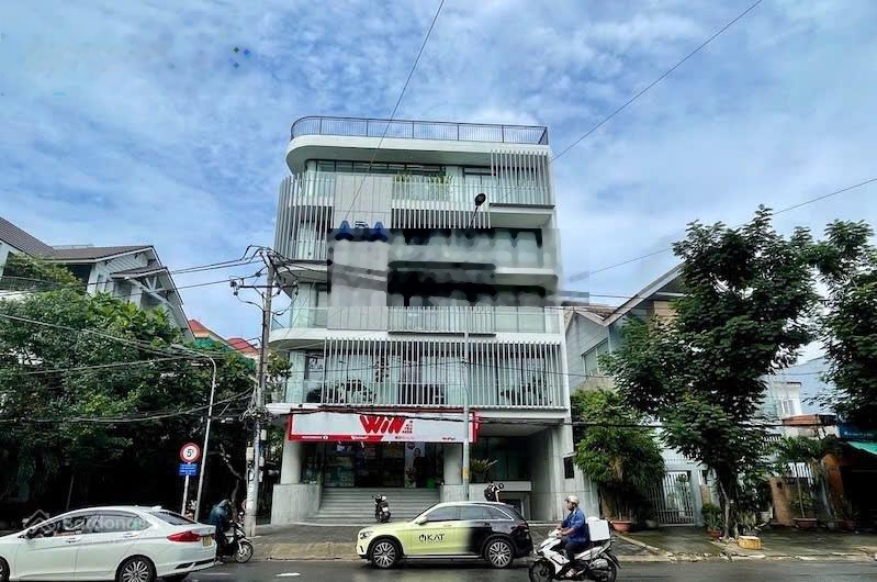 Bán nhà siêu vị trí mặt tiền Hoa Mai - DT: 8x18m - 4 tầng - giá bán: 50 tỷ TL - tin thật 100%