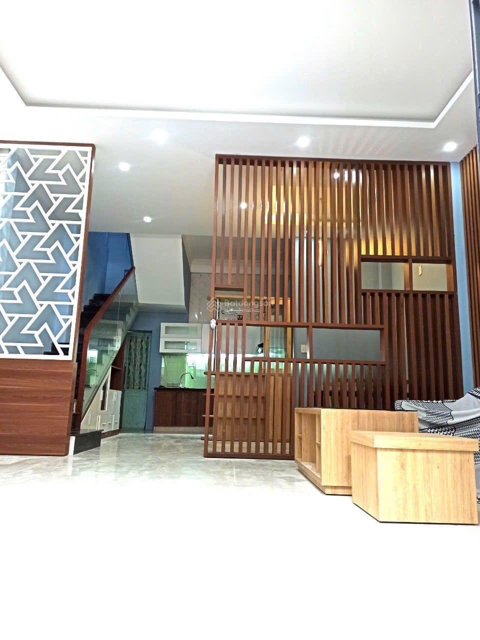 Bán nhà 2 tầng đường an trung, sơn trà, nhà xây kiên cố dọn vào ở ngay