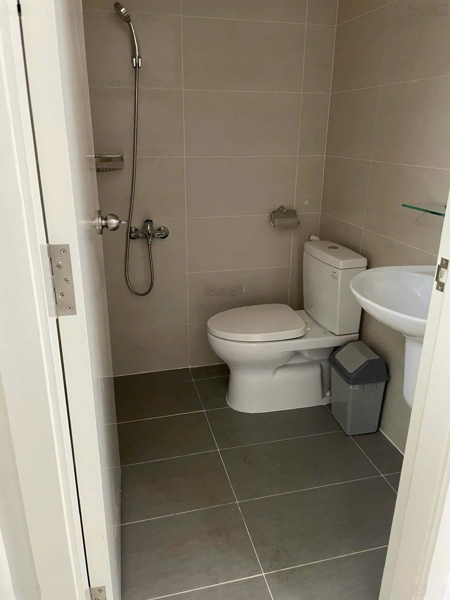 Cho thuê căn hộ Luxcity 72 m2, 2PN, 2WC Quận 7, TP.HCM