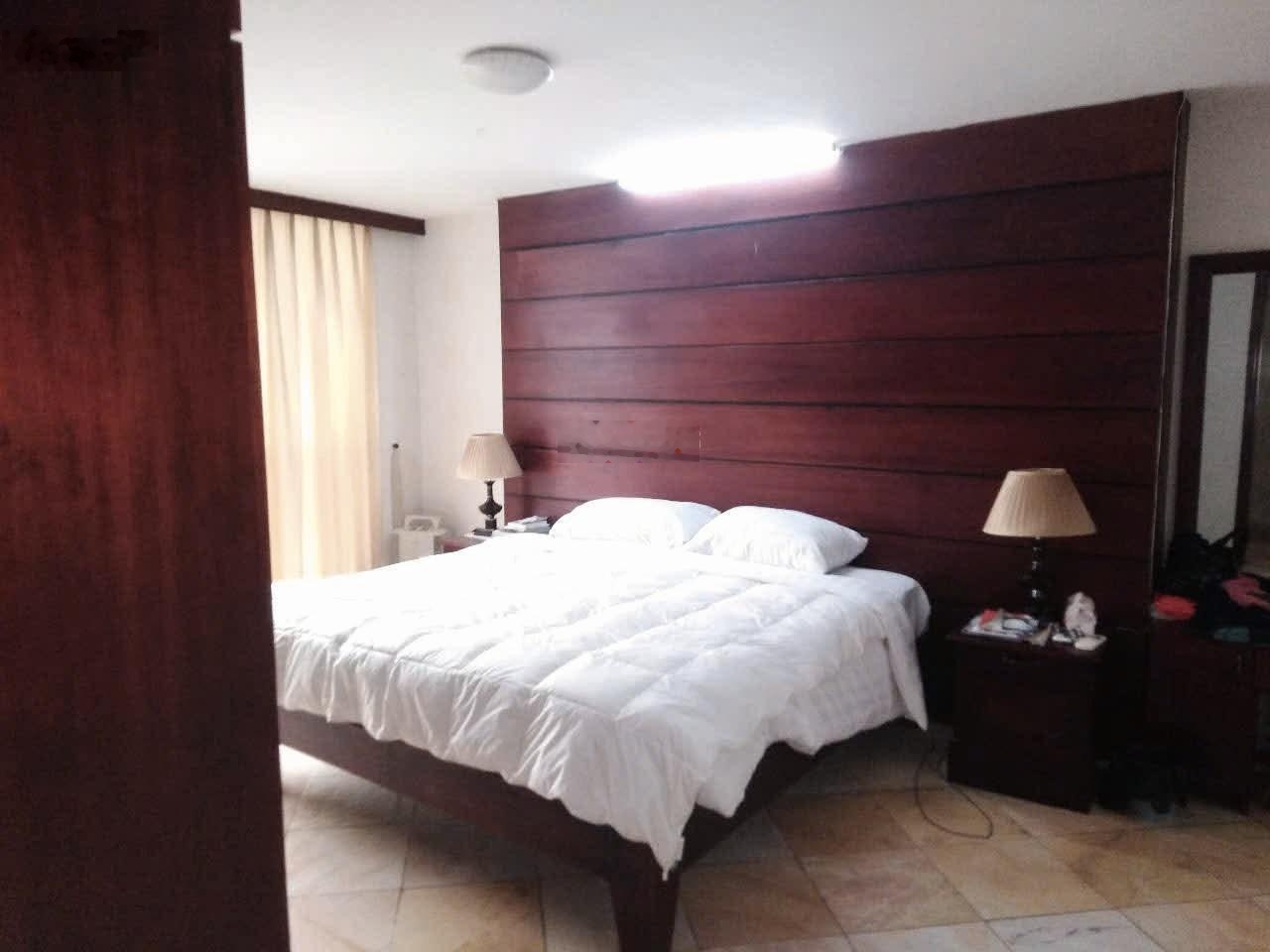 Tòa nhà đa năng mặt phố bùi thị xuân 255m*12t mt9m 198 tỷ hai bà trưng, dòng tiền 350tr/tháng