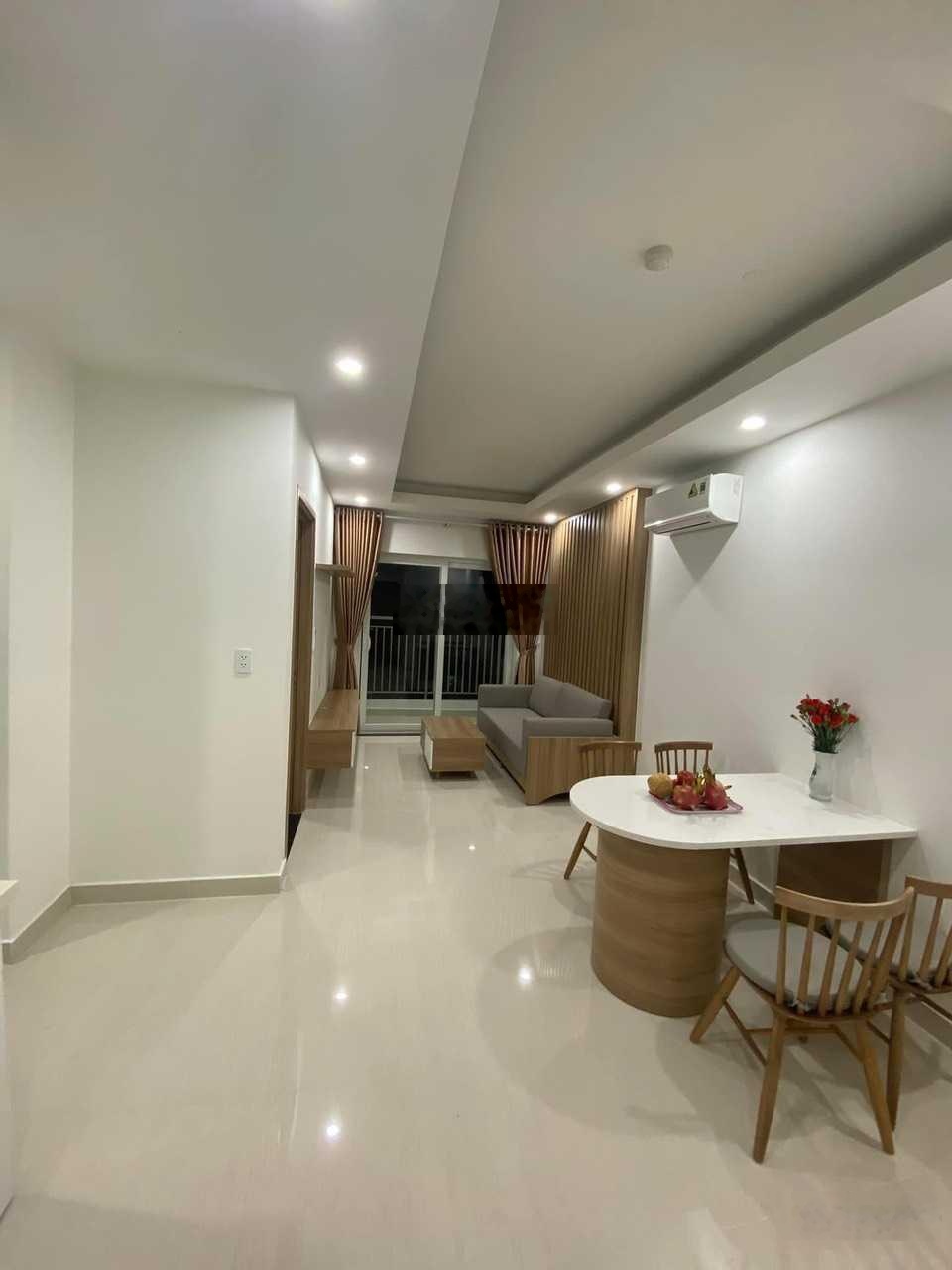 BQL Lavita Charm cho thuê OFF 7tr, 1pn 8tr, 2pn 9tr full nội thất 11tr LH: 0931877334