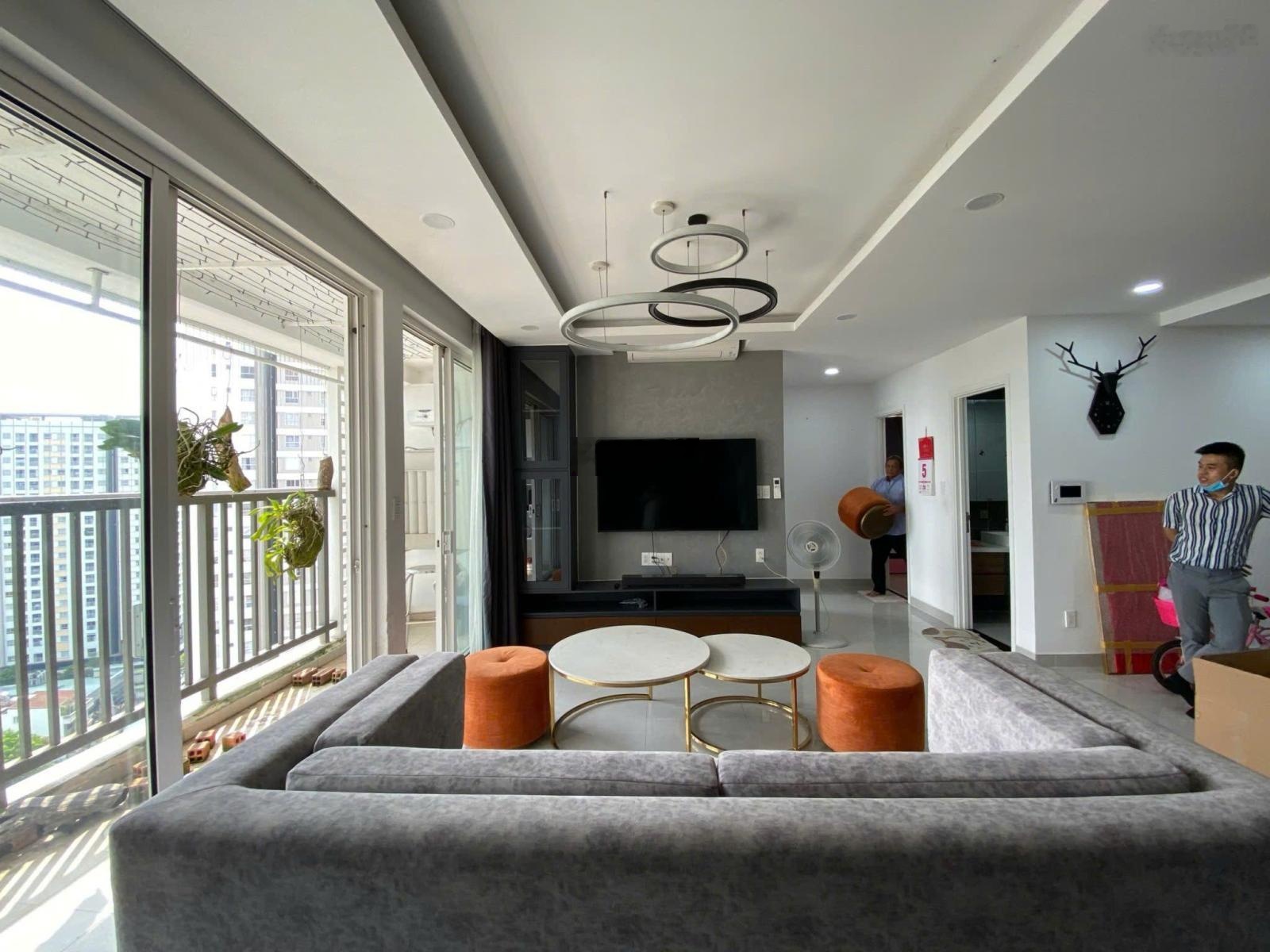 Carillon 1 86m2, 2pn full nội thất chỉ 5tỷ350tr LH e 0797799666 ạ