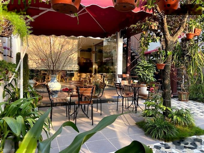 Cho thuê nhà mặt phố Vũ Trọng Phụng - DT 200m2 x 2 tầng - MT 6m cực đẹp - Giá thuê 60 triệu/tháng