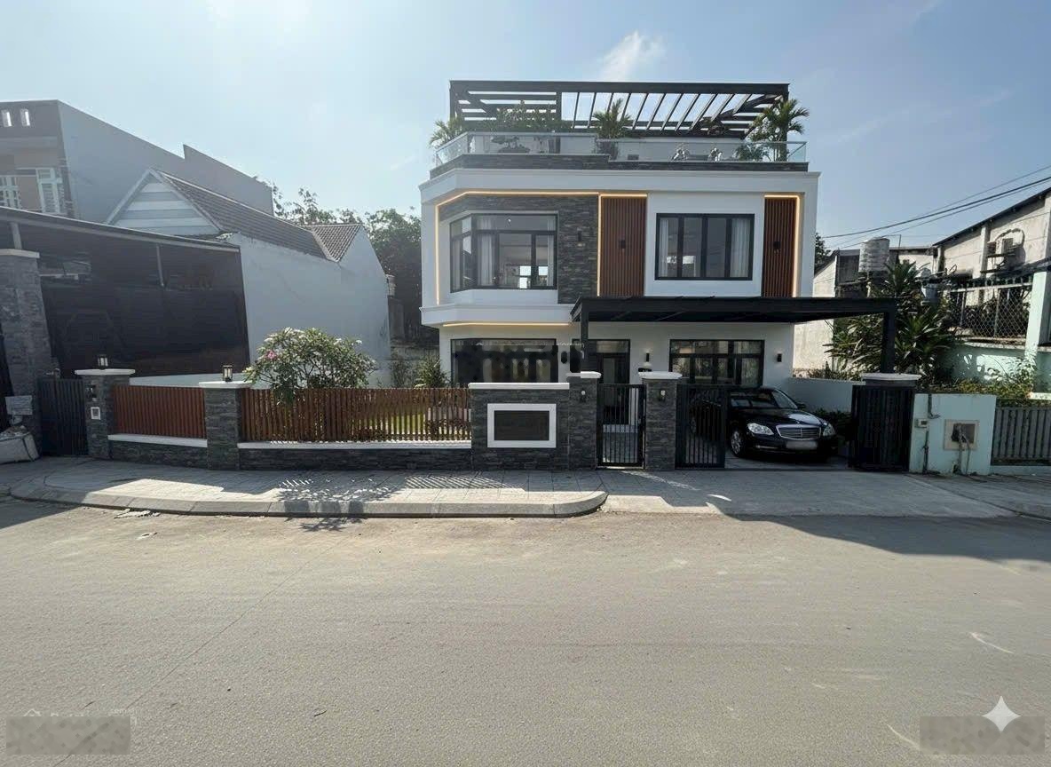 Bán Cặp Đất Góc 2 Mặt Hẻm 6m Xuân Thới Sơn 16, Hóc Môn. 15mx18m. Sổ Riêng. Giá: 7 Tỷ