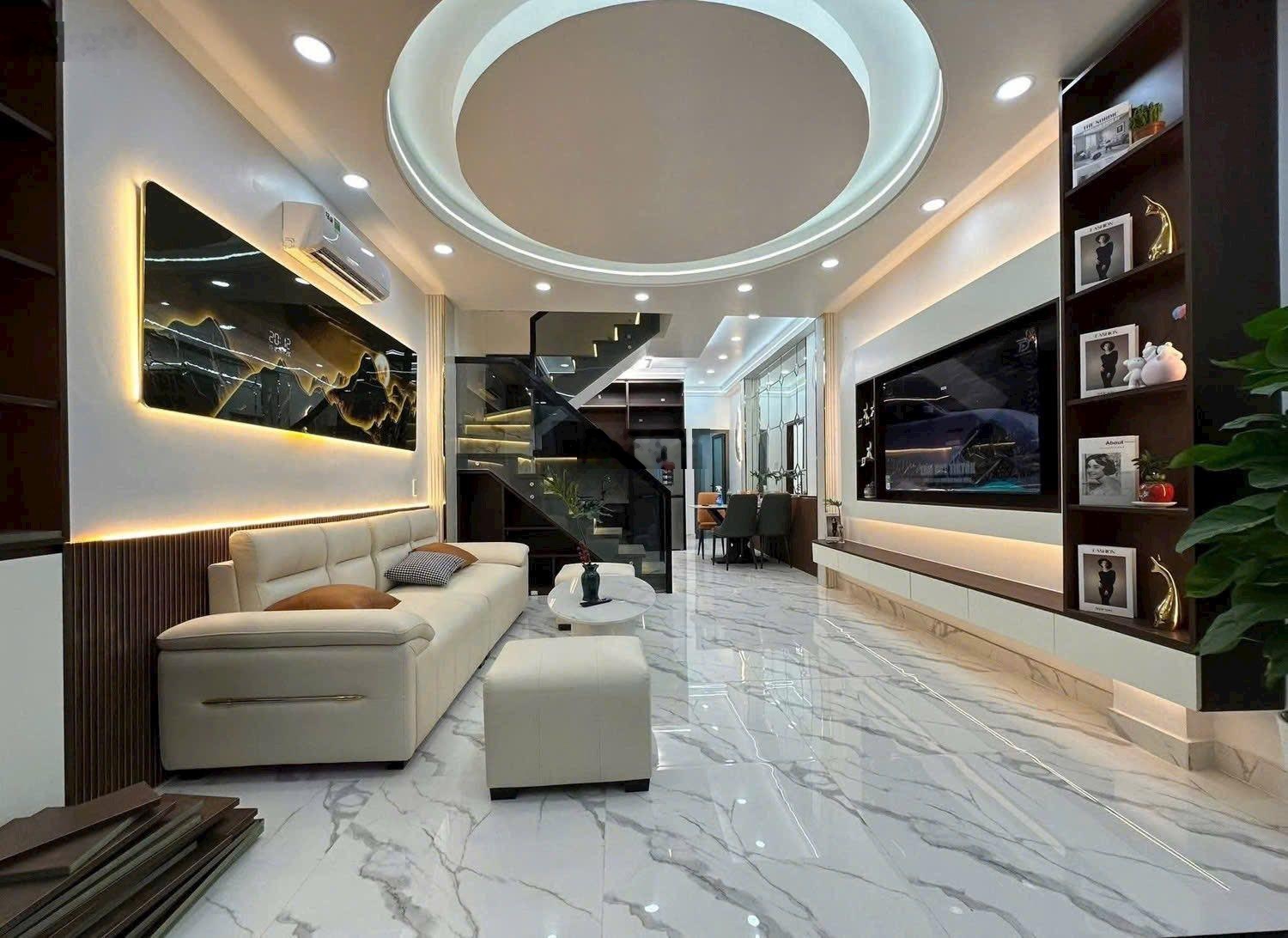 Bán nhà riêng tại Nguyễn Trãi, 1,95 tỷ, 45m2, Q5, nhà mới sang sửa, dọn vào ở ngay chỉ với 1tỷ950