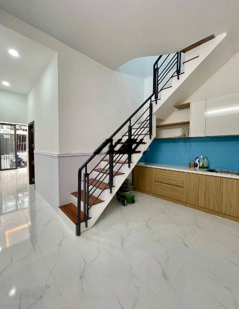 Chỉ nhỉnh 4 tỷ - nhà đẹp 48m2 - gần nguyễn sơn, lê văn quới - chợ bình long - full nội thất