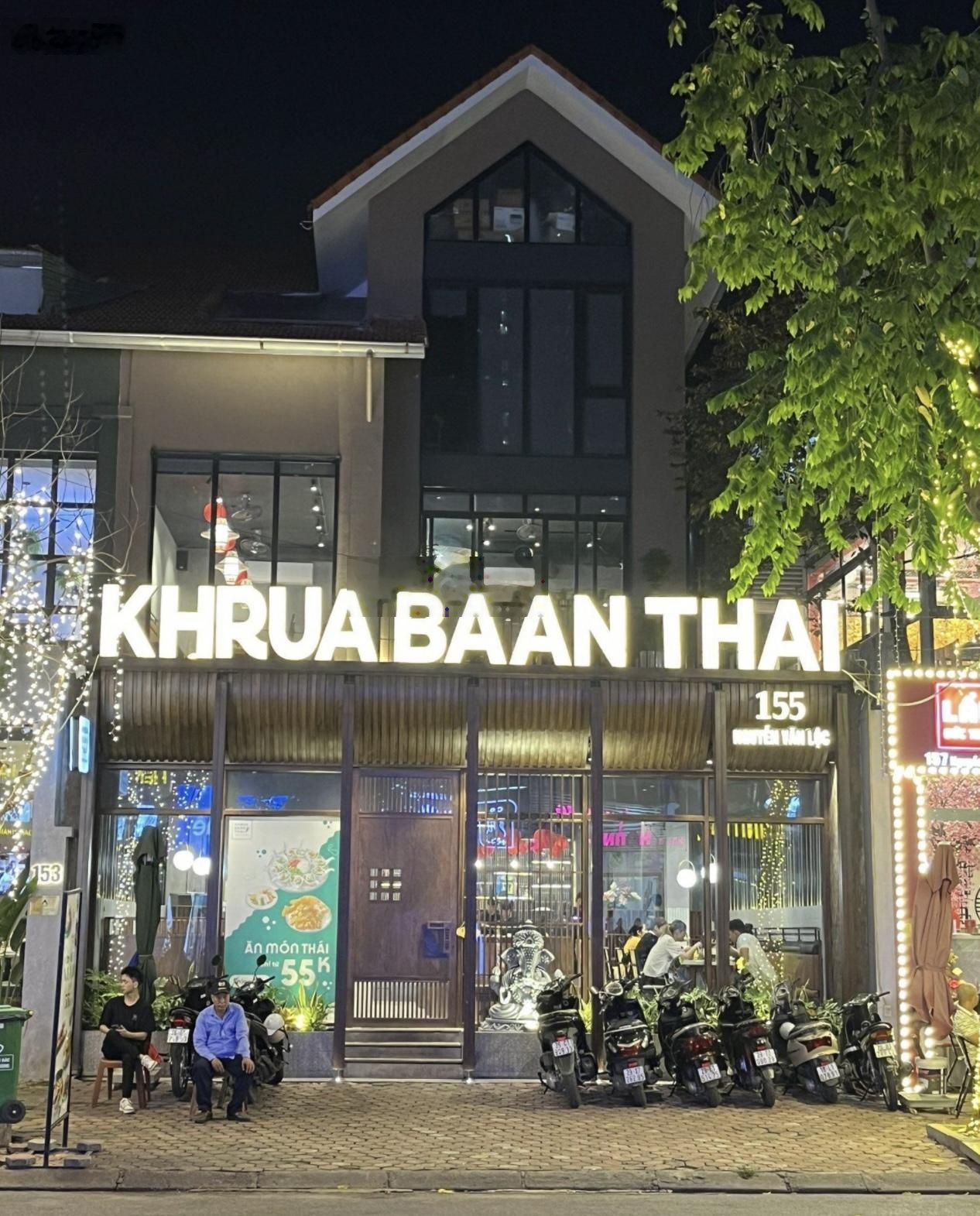 Siêu phẩm! Cho thuê nhà mặt phố Bát Đàn, DT: 70m2 x 4T, MT: 6m. Giá 90Tr/Tháng