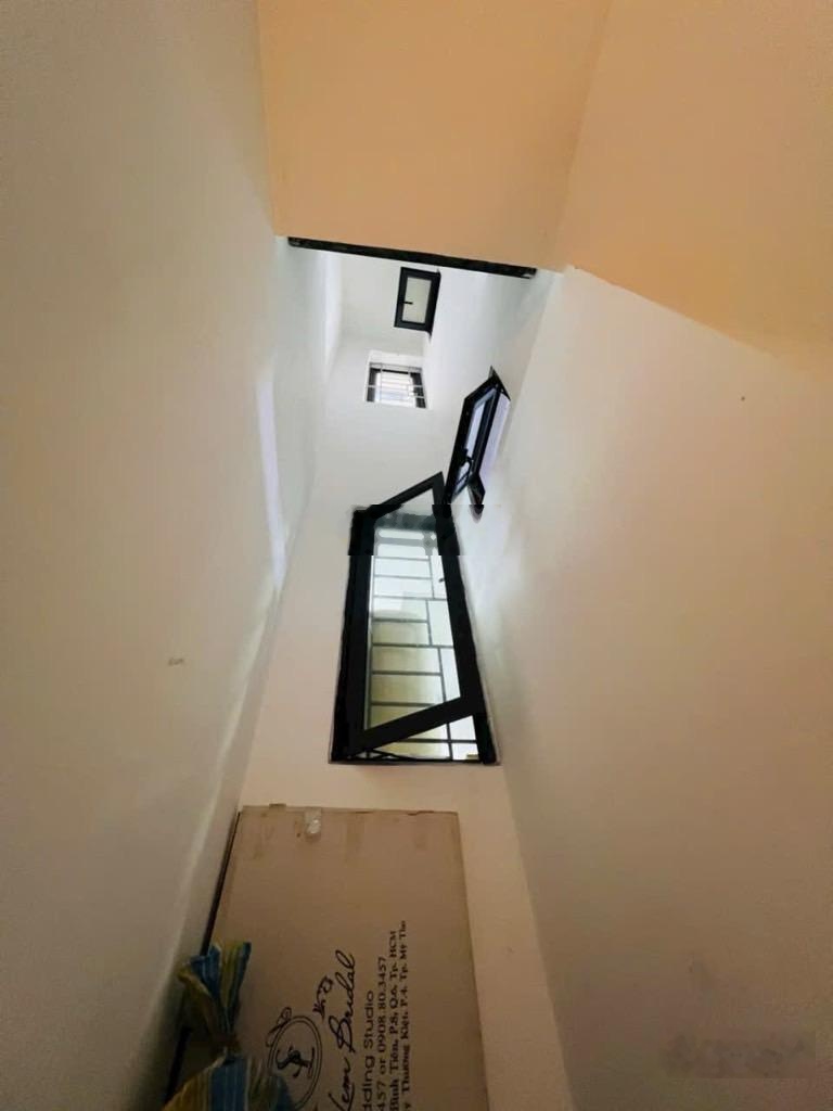 Mặt tiền bình tân - giáp tân phú - ql1 - 3 tầng 80m2(5x16) - gấp bán