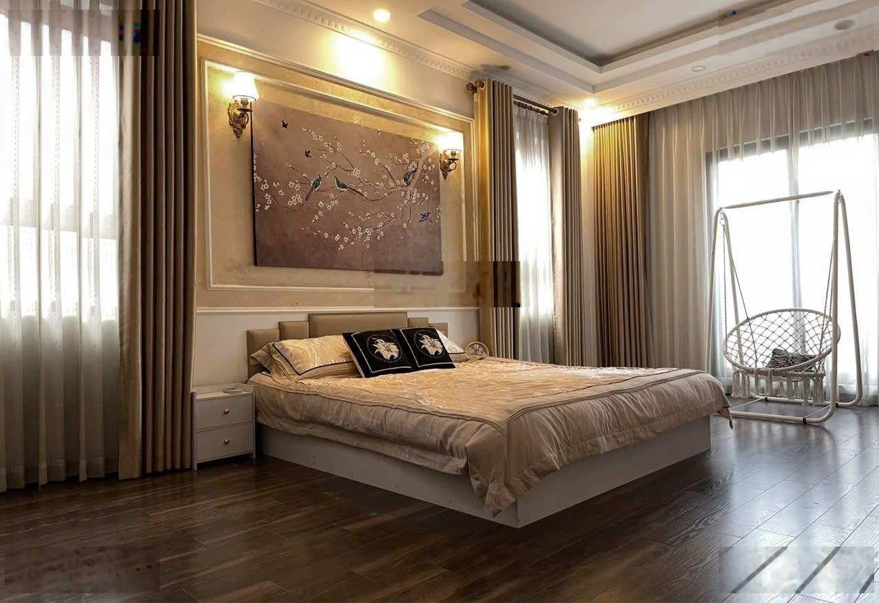 Cho thuê nhà riêng, mặt bằng kinh doanh phố Sài Đồng. Diện tích: 40m2 thiết kế 6 tầng