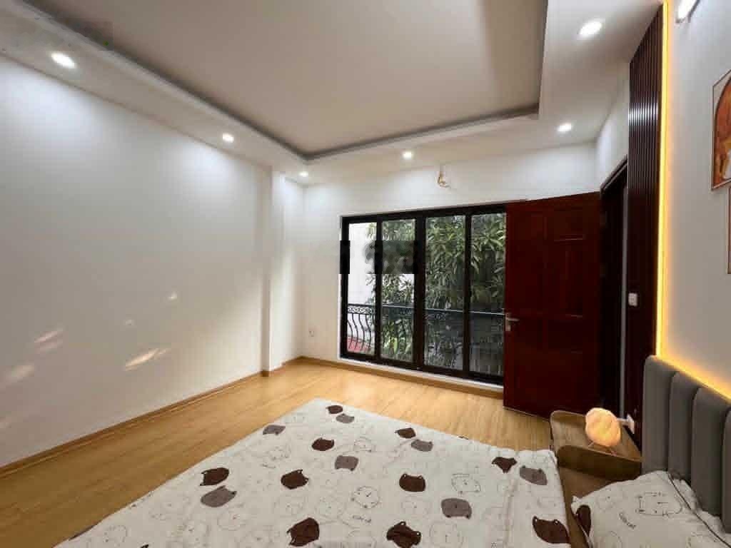 Bán Nhà Mới Đền Lừ, Sát Feliz Home Hoàng Mai, 42m2, 5 Tầng, 4 Ngủ, Lô Góc, Ngõ Đẹp, Ô Tô 5m