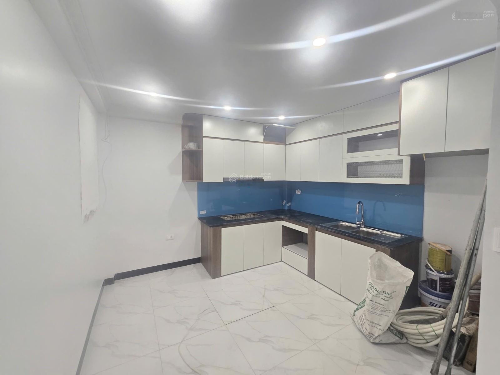 Nhà phố hồng mai cách ô tô 20m gần đh bách khoa 10 tỷ.