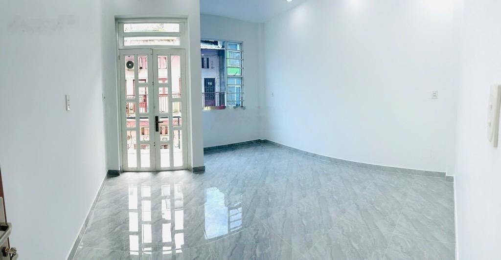 Lê văn quới, hẻm xe hơi 6m,ngay ngã tư 4 xã, 3 tầng - 52m2 - 4 pn - sổ đẹp - chỉ 5,950 tỷ