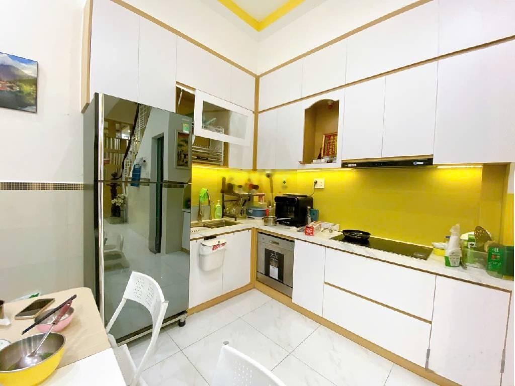 Nhà bán đã nội thất vip Độc Lập Tân Sơn Nhì - dt 4x13m - hơn 6 tỷ