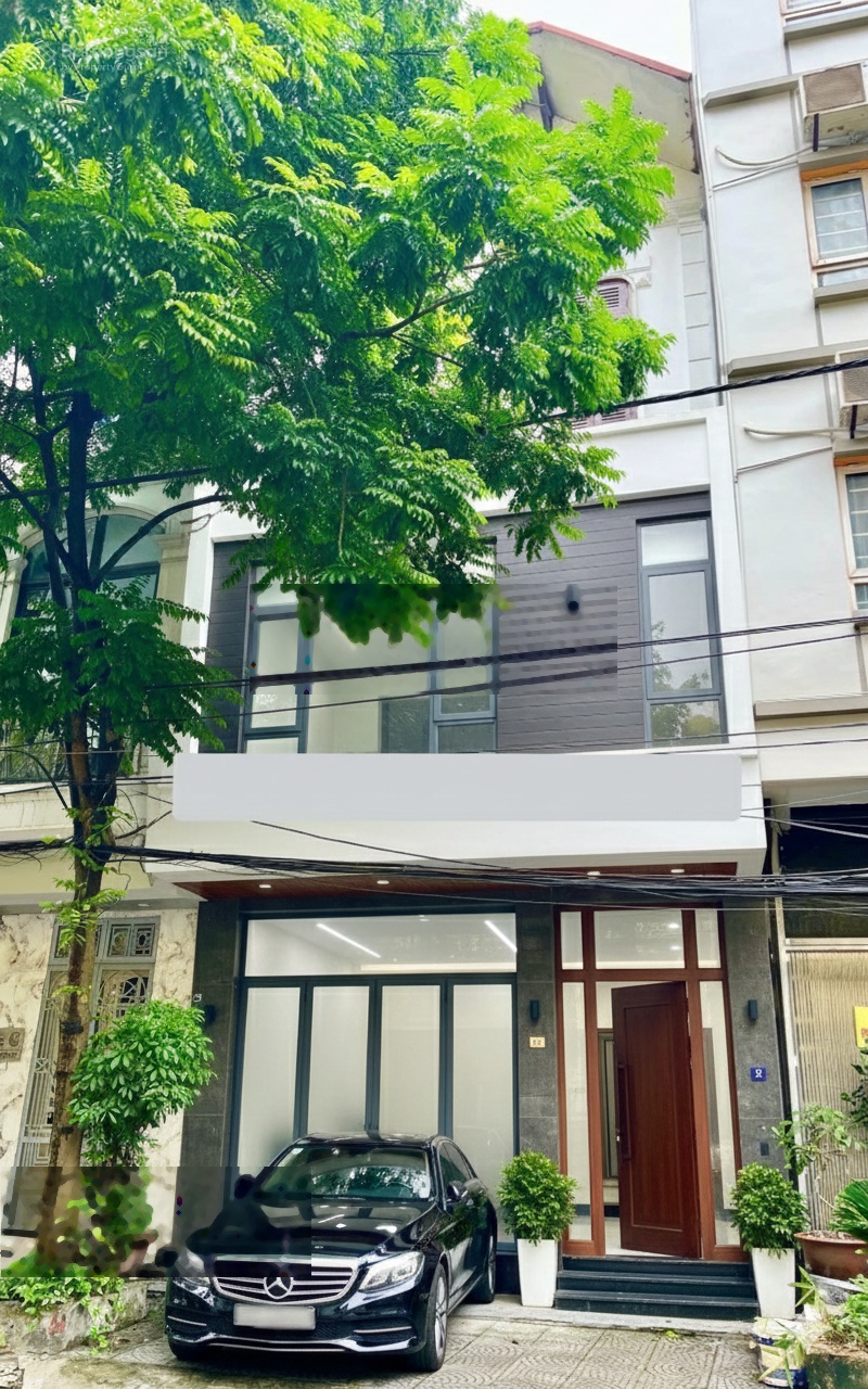 Đền lừ - phân lô vỉa hè, oto tránh 60m2 6t giá 23tỷ