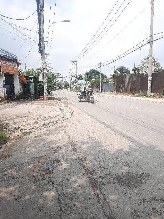 Bán xưởng may- đ tam bình- tam phú thủ đức - dt:1800m2(60mx35m) - chỉ: 35 tỷ tl