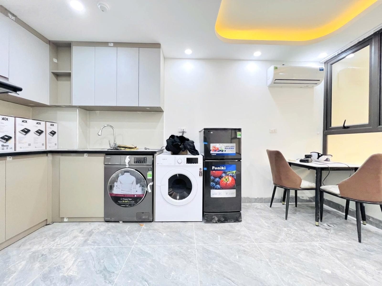 Hàng Kín! Trần Duy Hưng dòng tiền 1t.ỷ1/năm,12pkk- 18.78t.y 62m2 * 7 tầng thang máy, 40m ô tô tránh