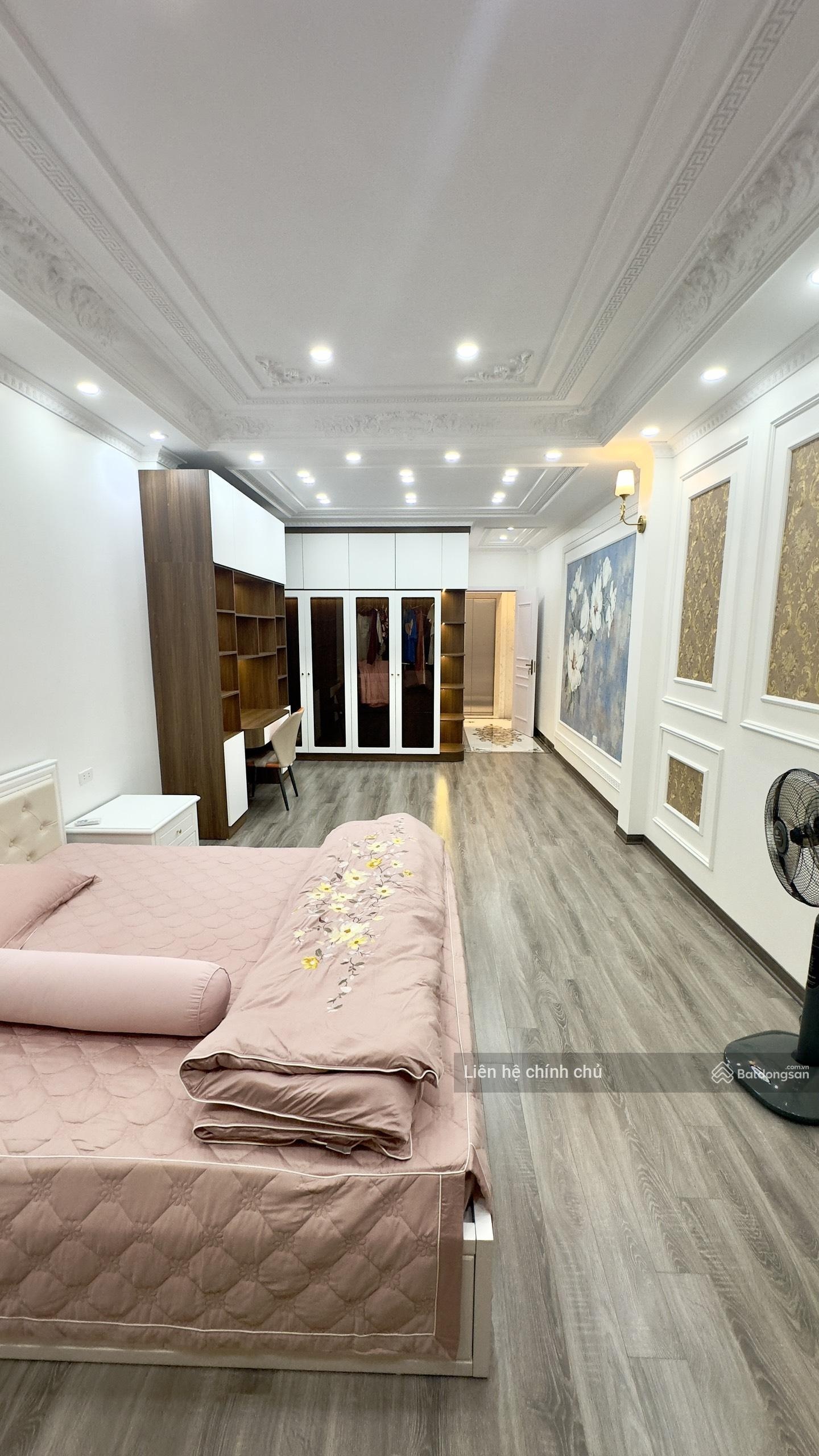 Bán nhà xây mới tiêu chuẩn 5* phố tây trà hoàng mai mặt tiền 5m thang máy 9.5 tỷ ngõ 15 m oto