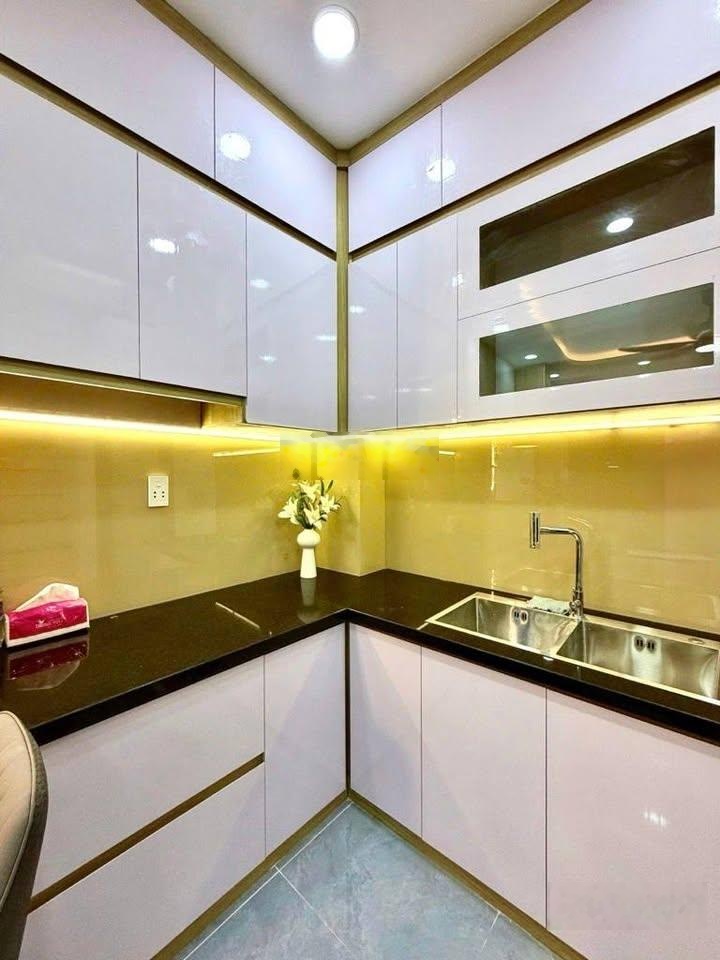 Siêu phẩm tăng bạt hổ - phan văn trị - 30m2 - hẻm xe hơi - chỉ 5.45 ty - bình thạnh .