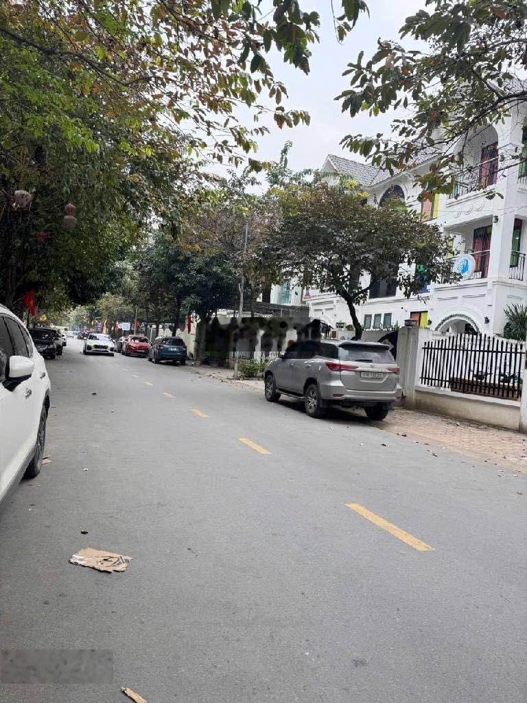 Bán nhà Riêng Lô góc Lạc Long Quân- KDT Vườn Đào- Tây Hồ - 35 tỷ, DT 110m, mặt tiền 15 m