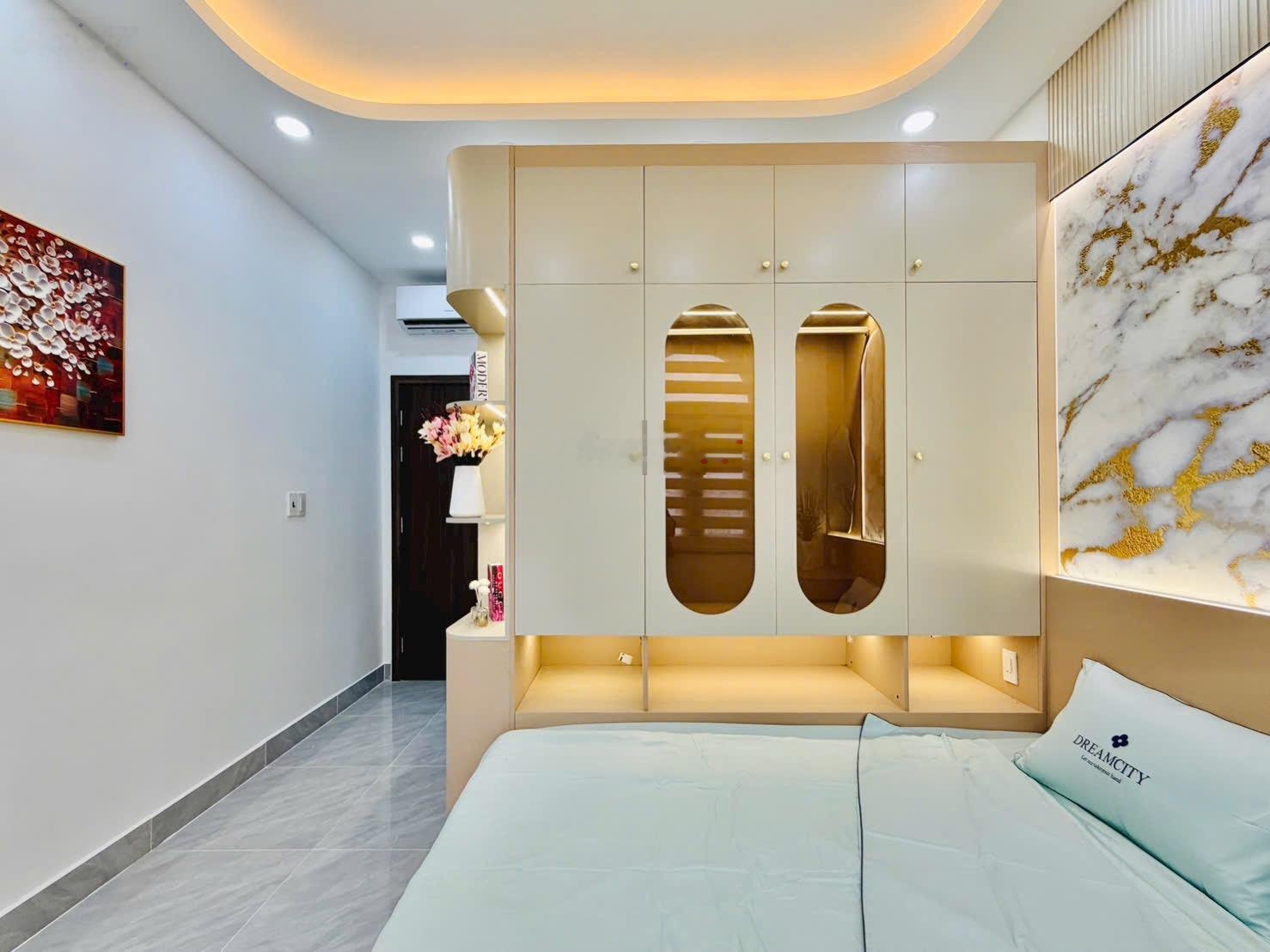 Nhà mới đẹp ngay trung tâm p 16 đường Thống Nhất Giỏ Vấp DT 3,6 x11,5 trệt lầu giá 5 tỷ 3 TL