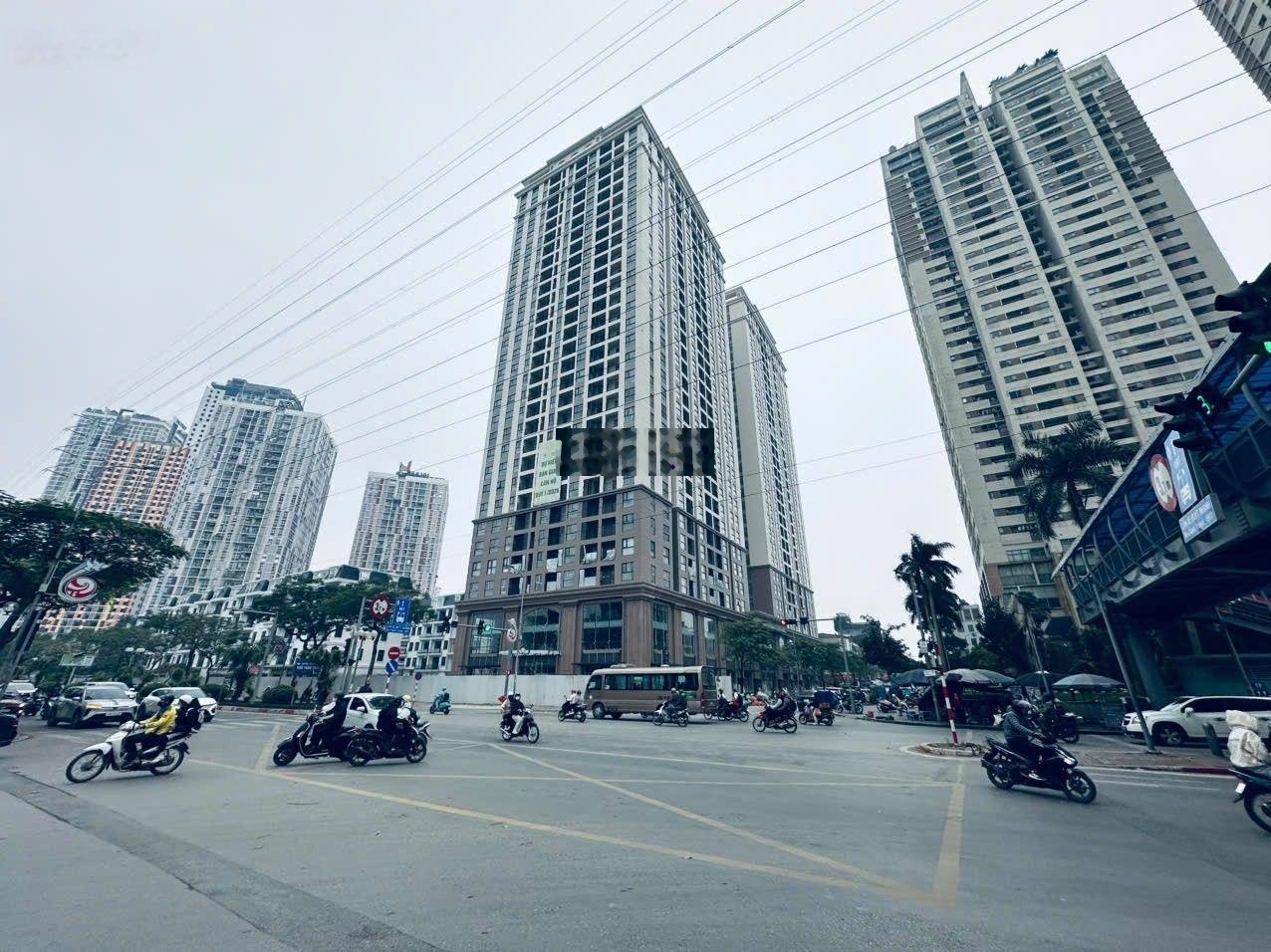 Bán gấp căn hộ 3PN, 2WC, 95m2 giá cực chất tại The Charm An Hưng, Hà Đông, HN