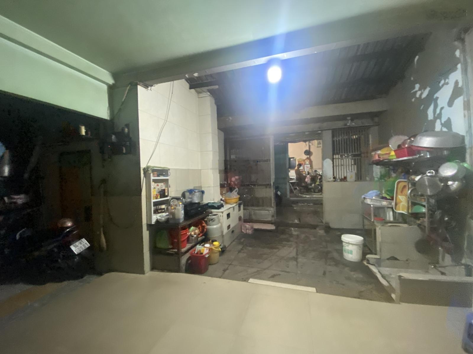 Mặt tiền nguyễn thần hiến kinh doanh sầm uất - 70m2 nhà 4 tầng - lộ giới chút xíu - 9.9 tỷ