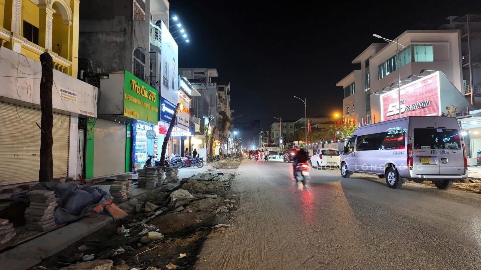 Mặt đường Lê Lợi, có sẵn hđ thuê