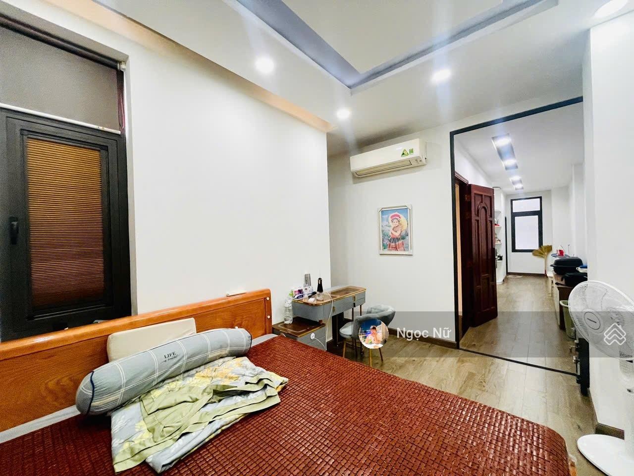 Bán nhà cực rẻ- đẹp- sát Phạm Văn Đồng- Hiệp Bình Chánh- 4 tầng 80m2/4PN hẻm oto tránh chỉ 7.68 ty